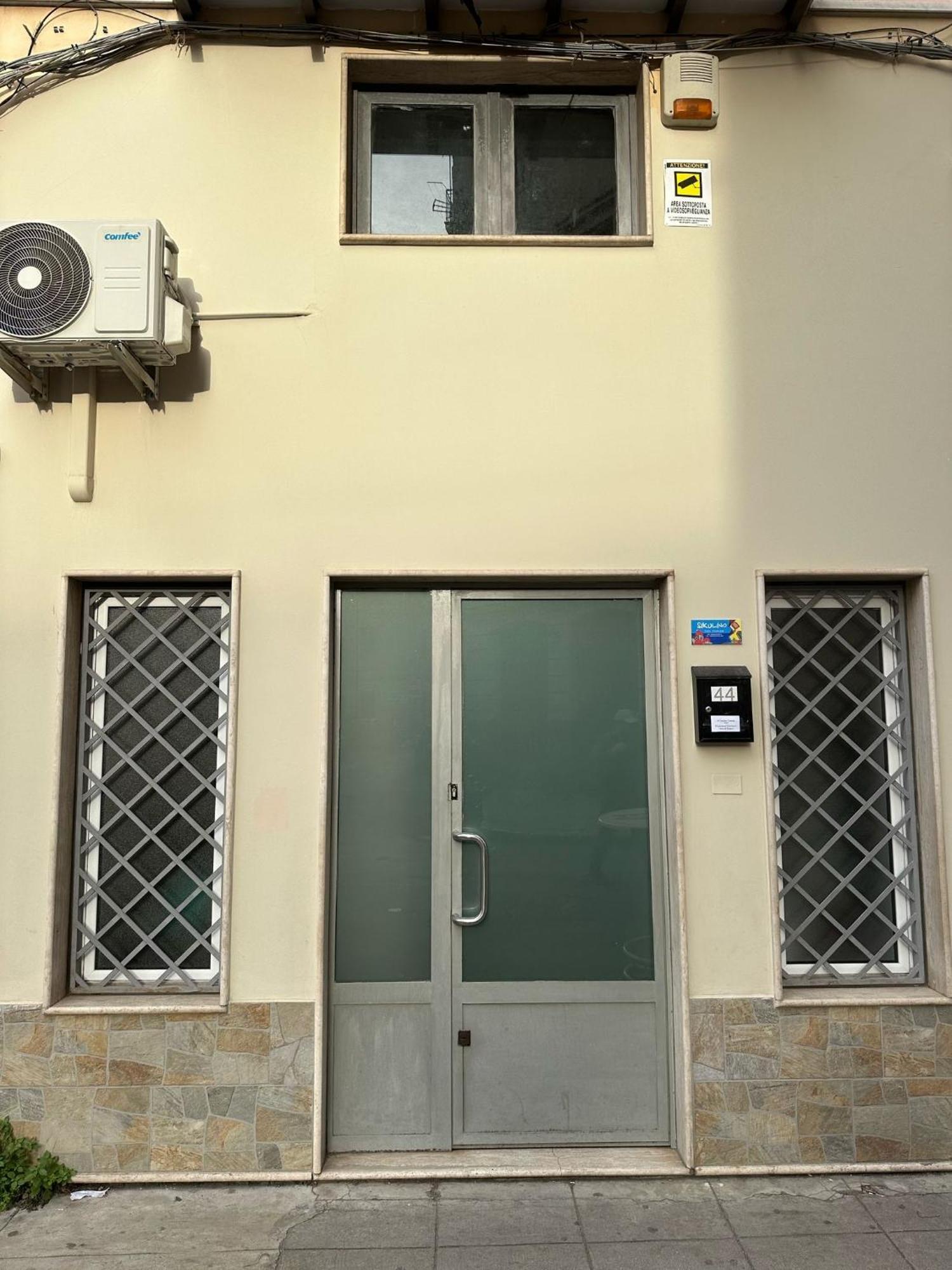 Sikulino Casa Vacanze パレルモ エクステリア 写真